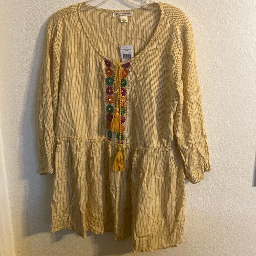 Studio West Boho style mustard color blouse size large